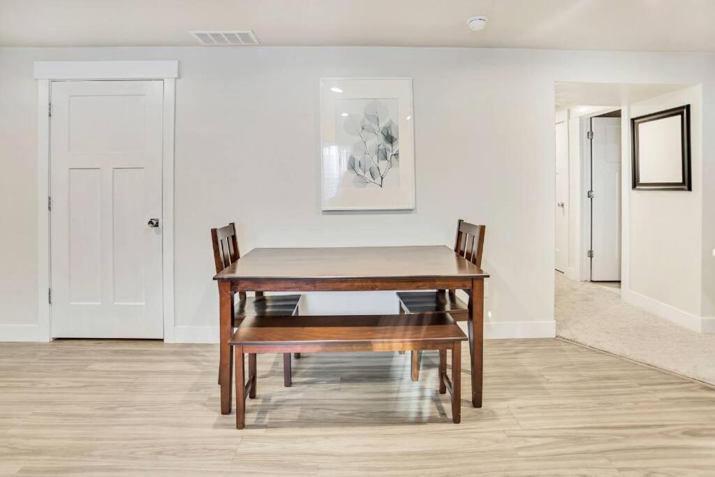 New Furnished 2Bd Apt! Great for Long Stays Vineyard Eksteriør billede